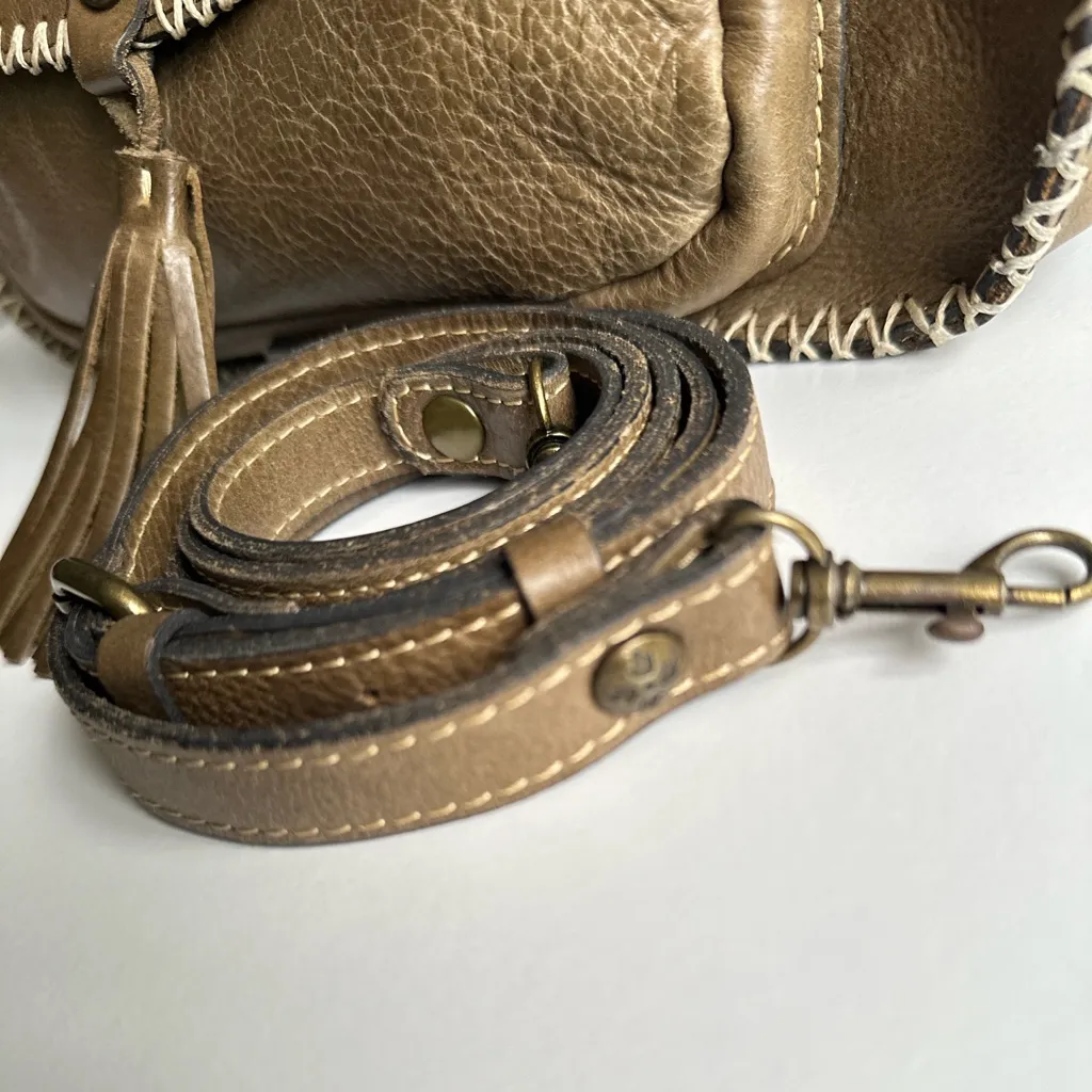 Patricia Nash Sage Green
Distressed Leather Stitch Trim
Detach Strap Hobo Bag - Image 9