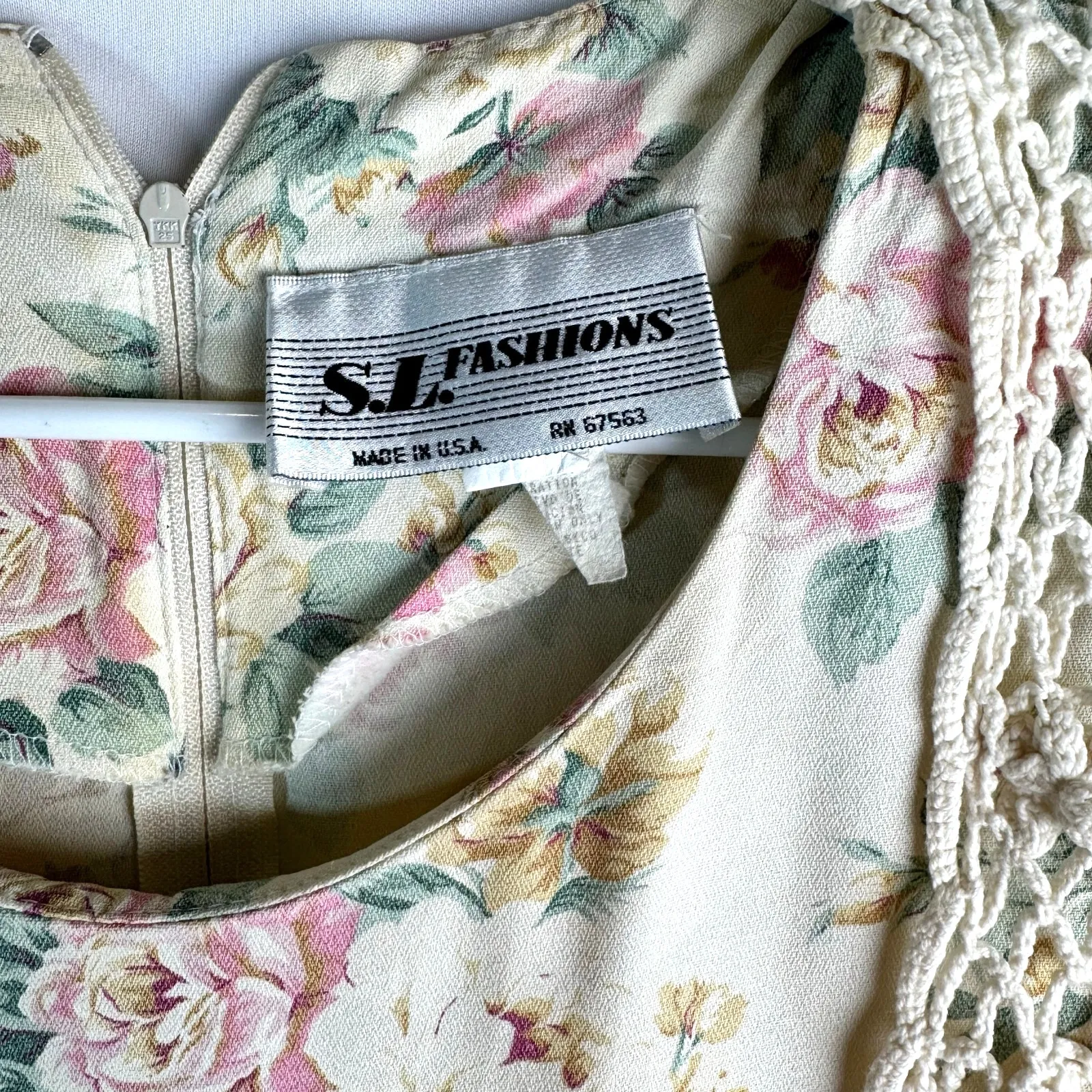 Vtg 80s SL Fashions Prairie Cottagecore Floral Crochet Vest Dress Sz 12 USA ￼ - Image 2