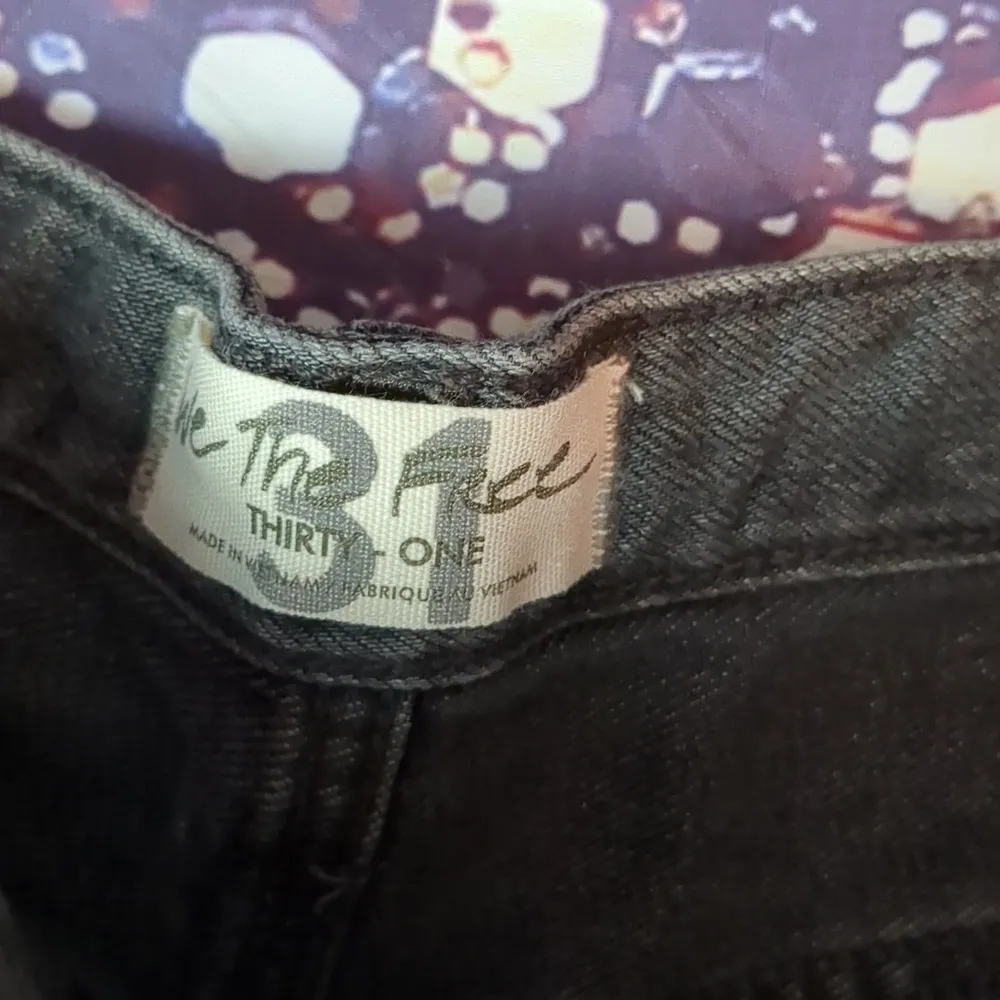 Free people black mambo shorts size 31 - Image 3