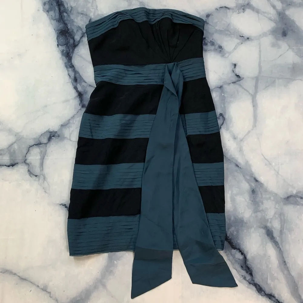 Anthropologie Hitherto Blue/Black Striped Strapless Dress w/Bow Size 4 - Image 3