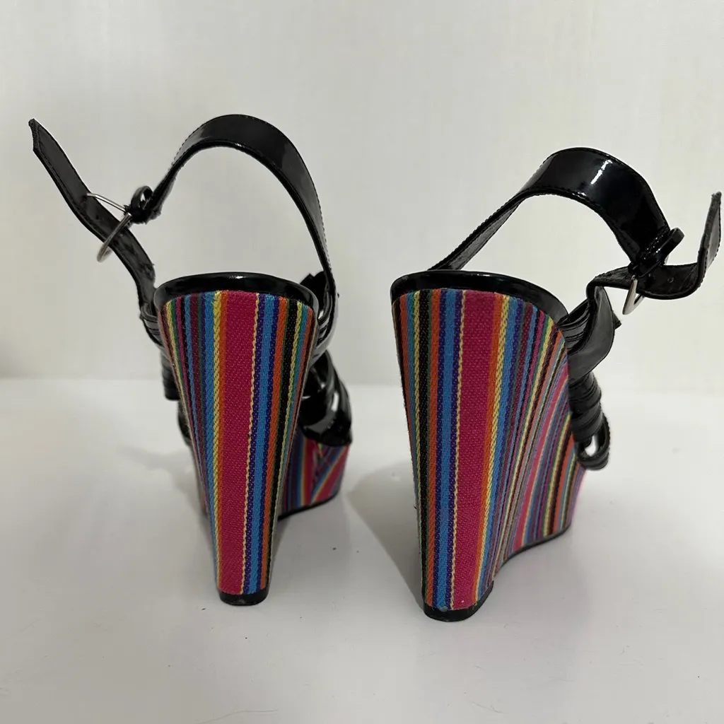 Westies Black with Multicolored Stripe Platform Wedge Sandals Size 9 - Image 4