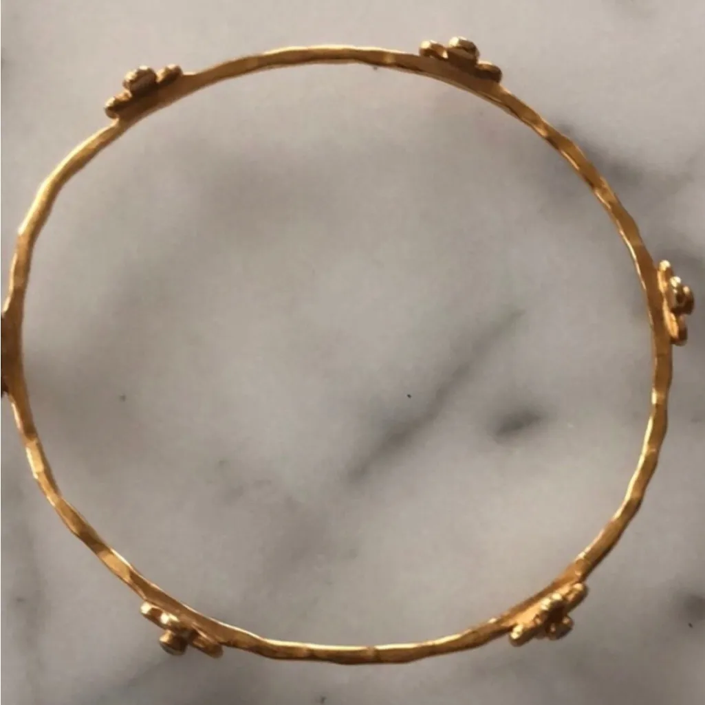 Bundle if 4 gold bracelets. Alex and ani beautiful bracelets - Image 2