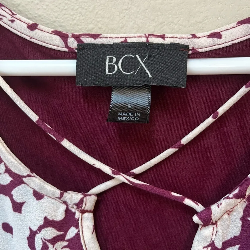 Maroon Floral Tie Front Blouse Criss Cross Neck – BCX Juniors Medium - Image 4