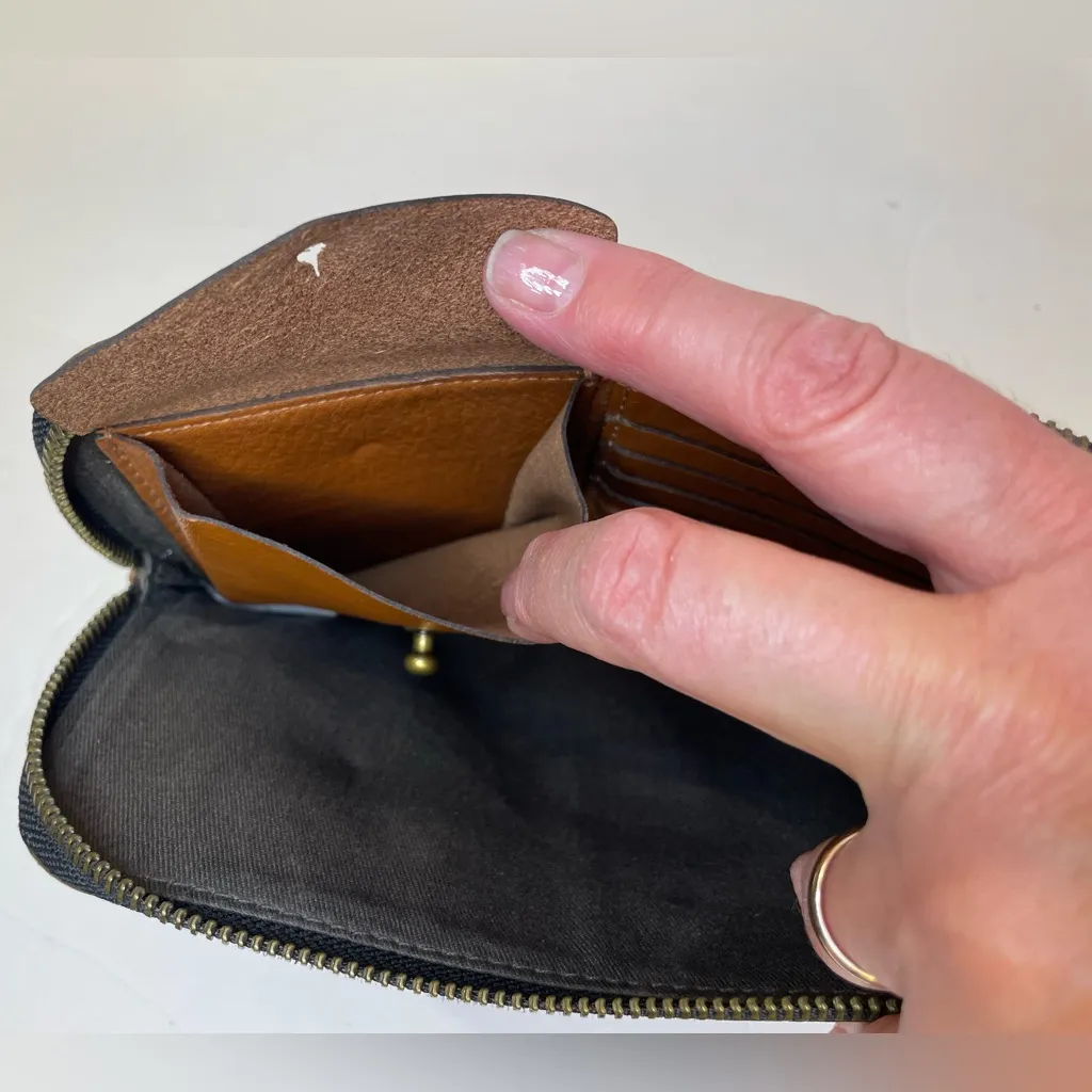 Madewell Women’s The Leather Pouch Clutch: BIEN‎ Monogrammed Edition - Image 6