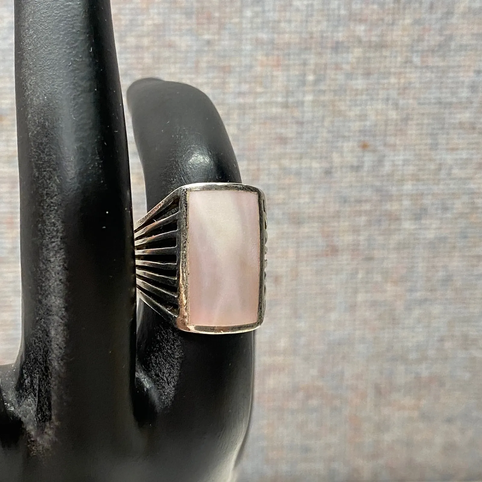 Bold Sterling Silver Statement Piece Ring Rectangular Mother of Pearl Inlay Sz 7 - Image 3