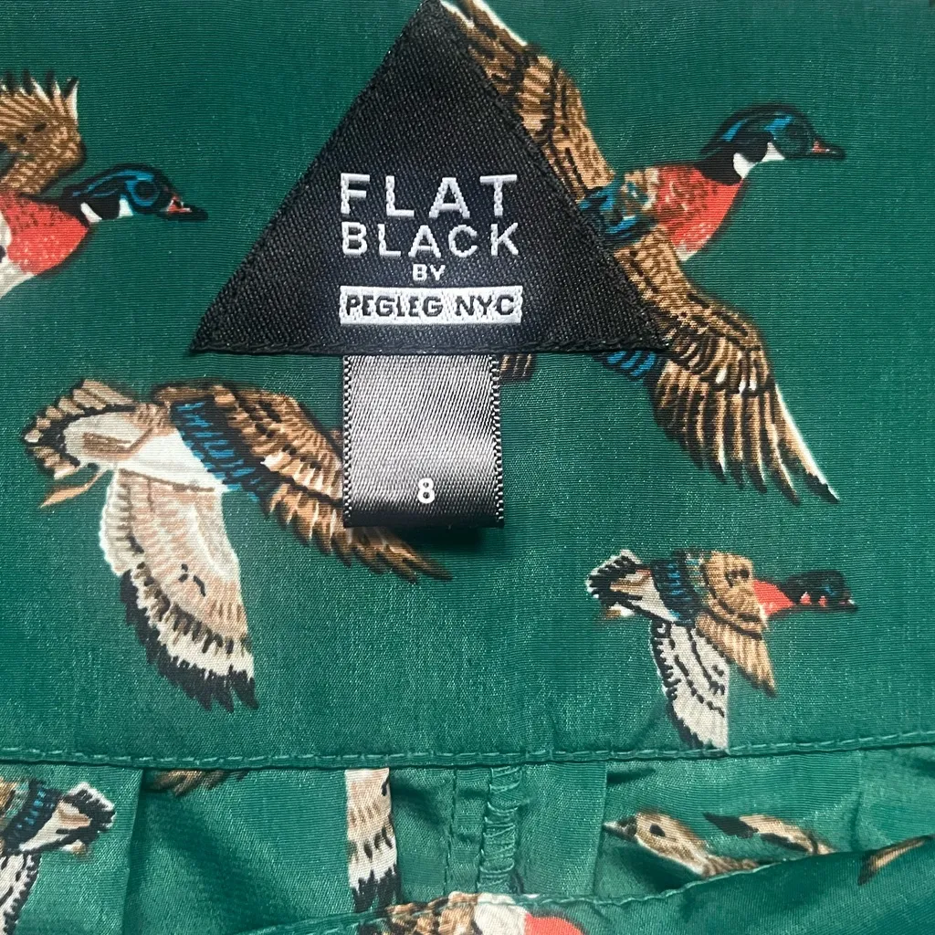 Flat Black by PegLeg NYC Dark Green Duck Print Pockets Mini Skirt Size 8 Indie - Image 4