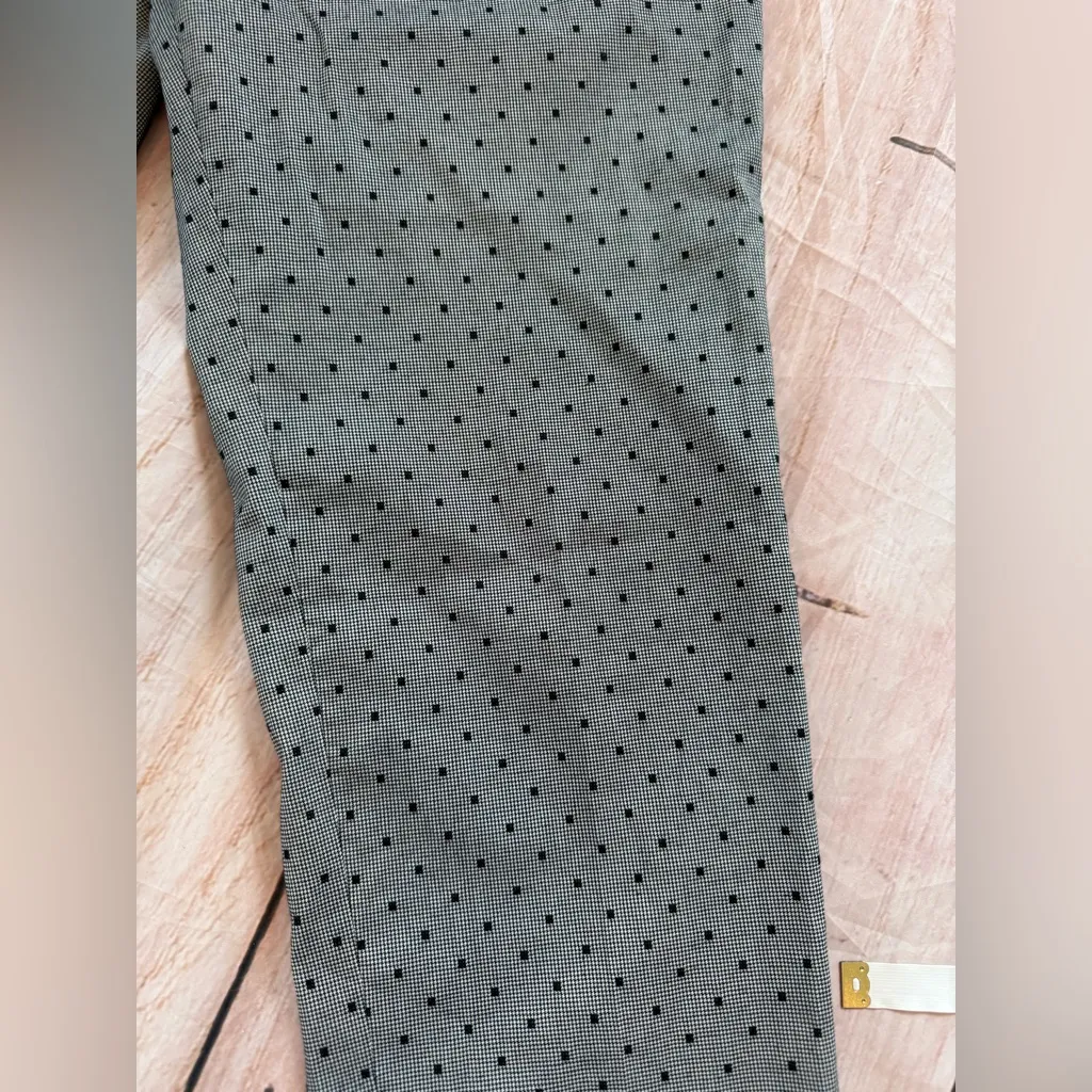 Woman’s Talbots Slacks Dress Pants Flat Front Size 10P ankle cropped - Image 2