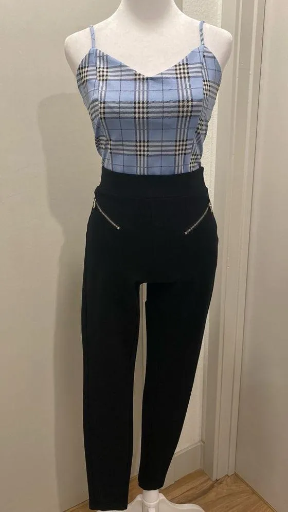 Powder Blue Plaid Cropped Tank Top With Spaghetti Straps - Size M - Image 10