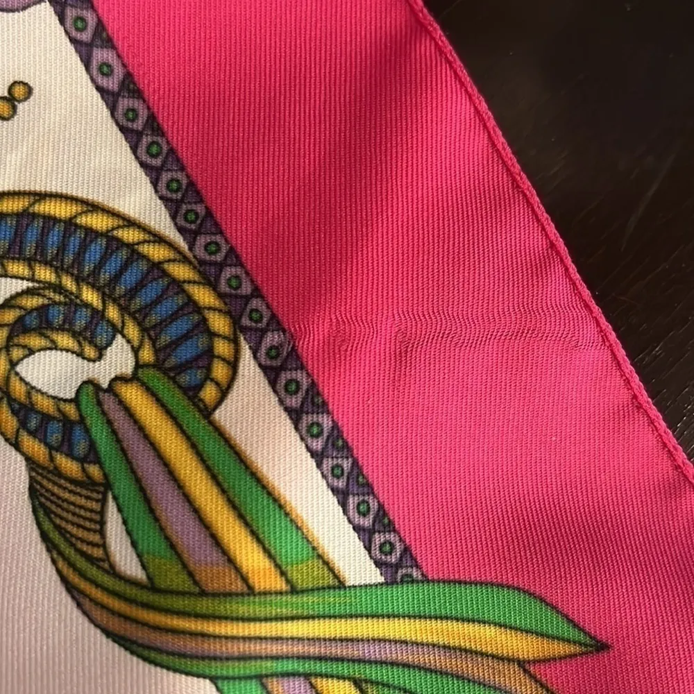 SCARF square colorful and elegant, floral print, quality polyester 31”x31” - Image 8