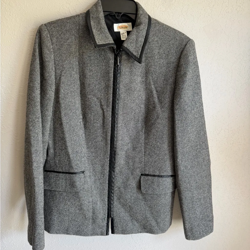 Talbots Dark Gray Herringbone Wool Zip Up Blazer Overcoat Womens 8 Academia - Image 6