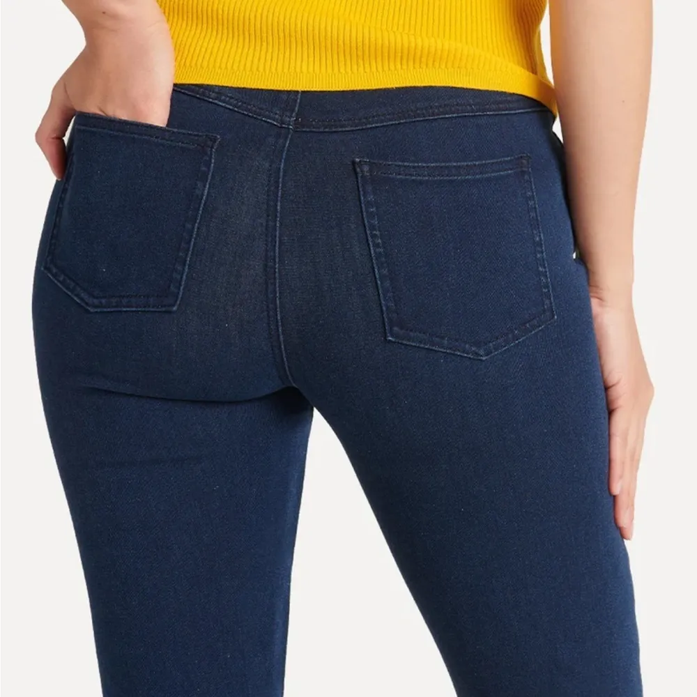 Betabrand Straight Leg 4-Pocket Yoga Denim Dark Indigo Large Petite - Image 2