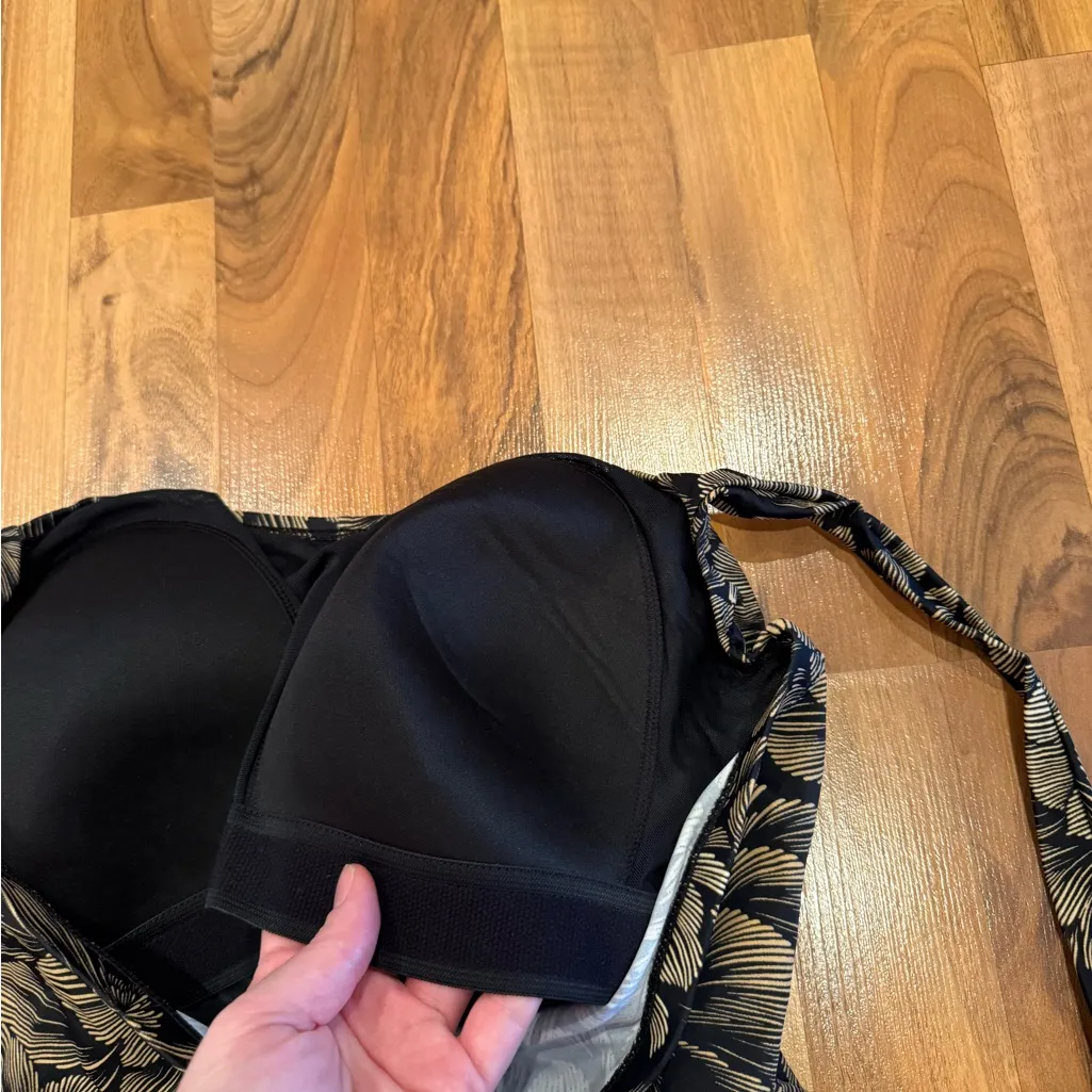 Swimsuits for‎ all 1 piece floral print halter dress overlay 22 bathing suit Black Size 22W - Image 4