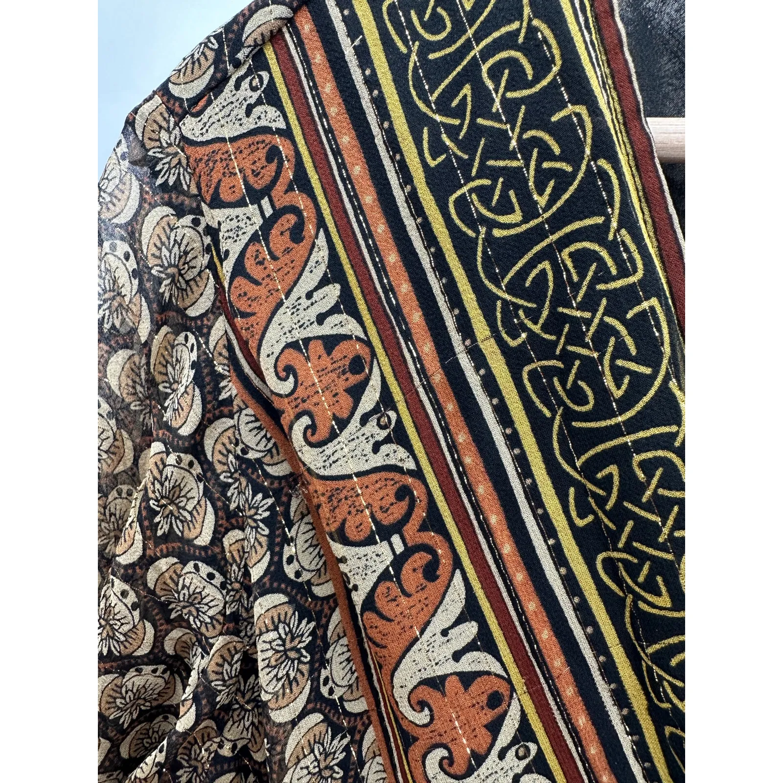 Avenue Blouse Women Large 14/16 Gold Black Witchy Goth Whimsigoth Top Fall Flowy - Image 7