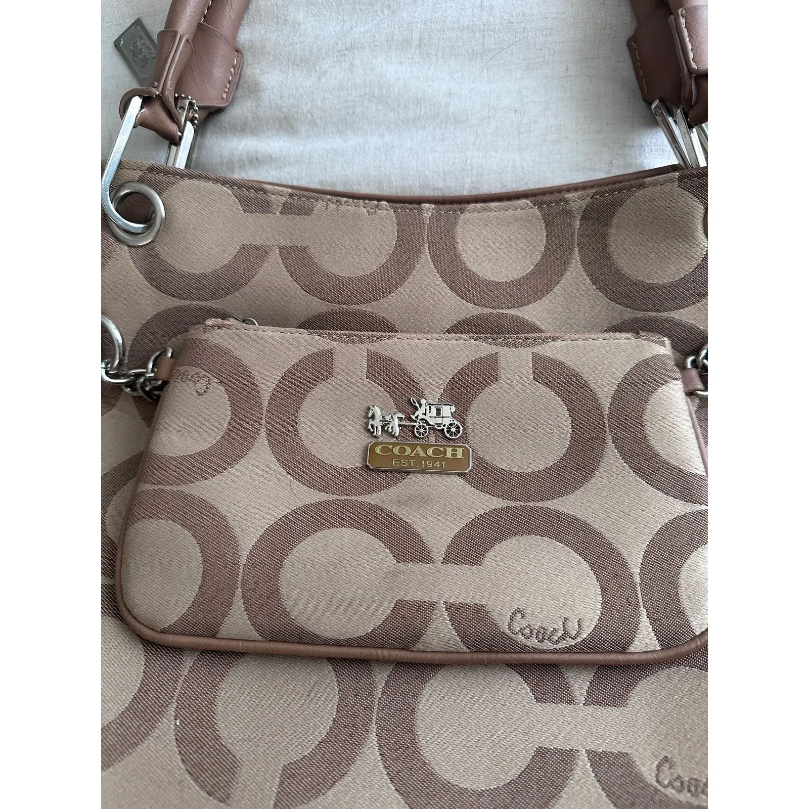 Brown Tote Bag with small pouch attached - Image 2