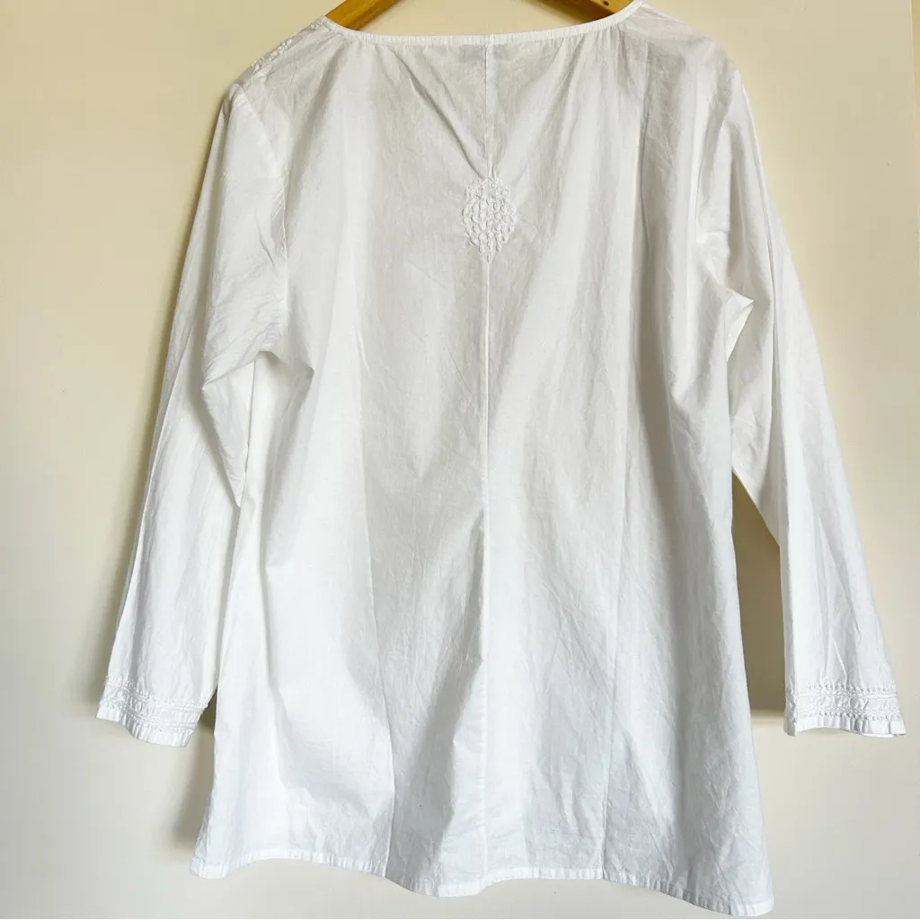 Ayurvastram White Cotton Tunic Shirt Hand-Embroidered India Chikankari style - Image 2