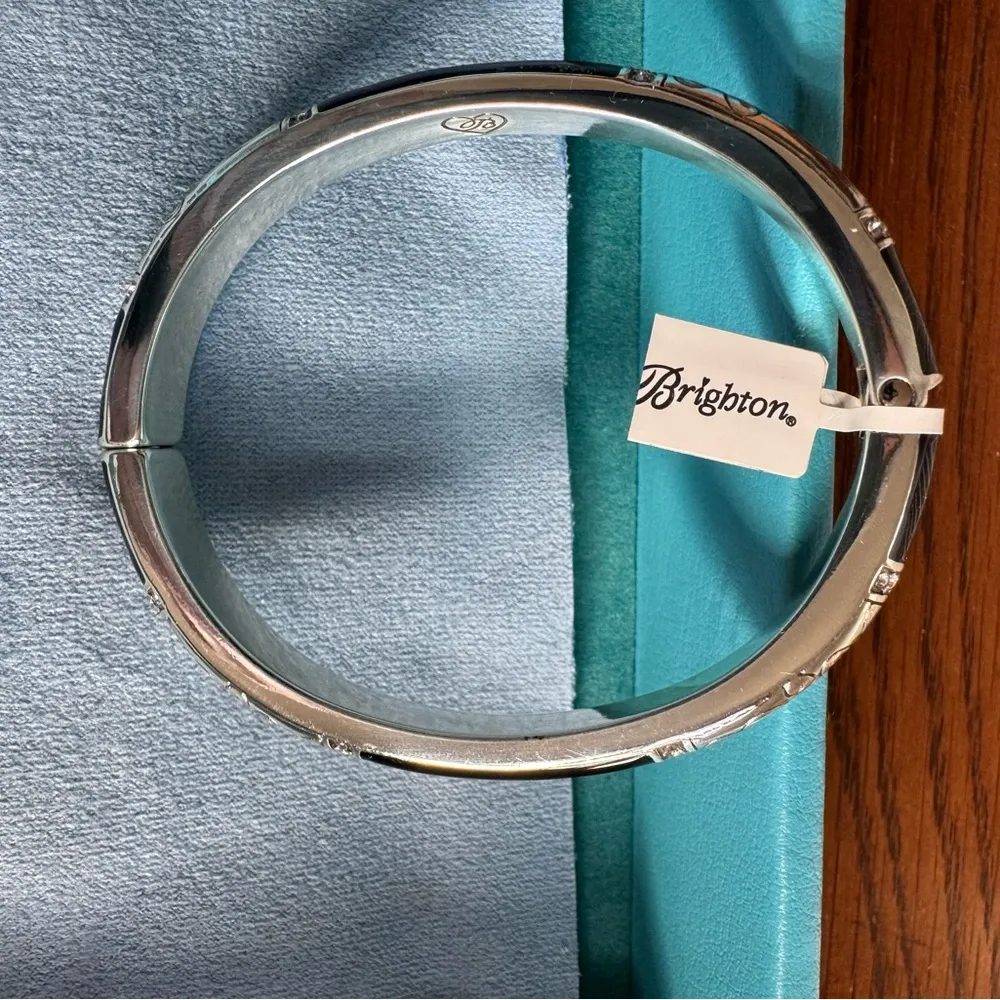 NWT BRIGHTON WILTERN HINGED BANGLE - Image 6