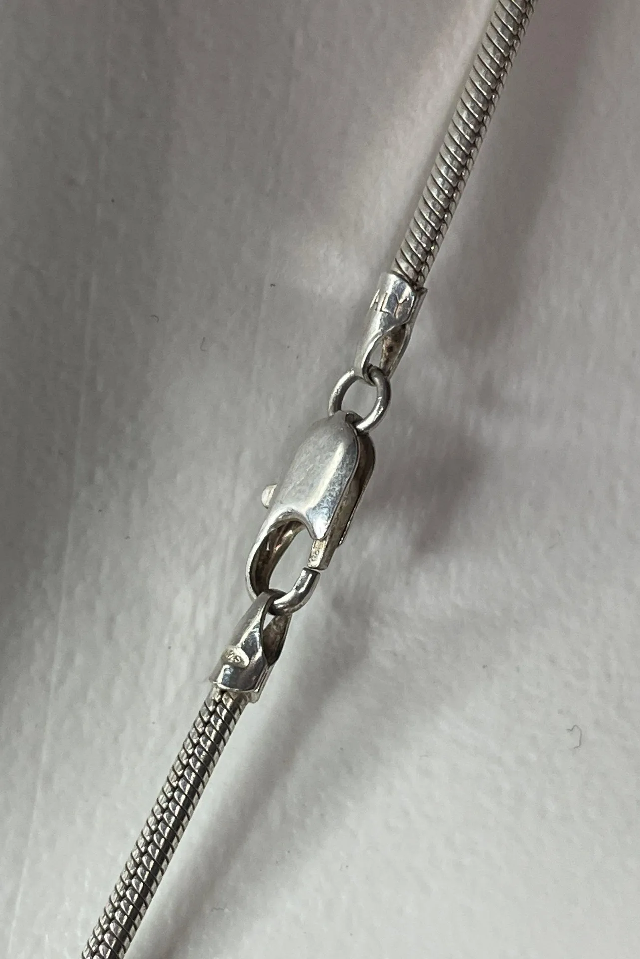 Sterling Silver Vintage 925  Pink Quartz & Amethyst Pendant & Snake Chain Necklace - Image 4