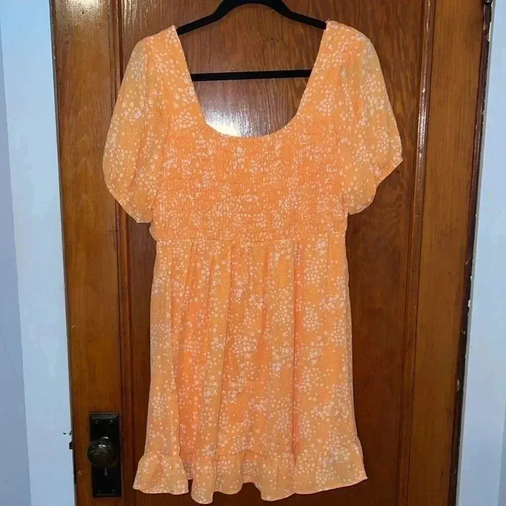 Sienna Sky Floral Mini Dress U9 - Image 2