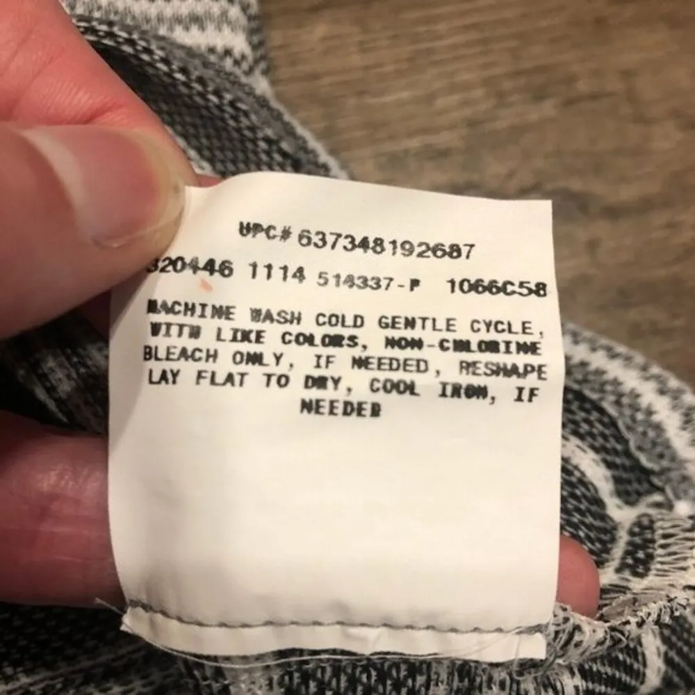 By & By Crew Neck Knit Blouse Sheer Cap Sleeves S SM Small Black White Grey Tie - Image 8