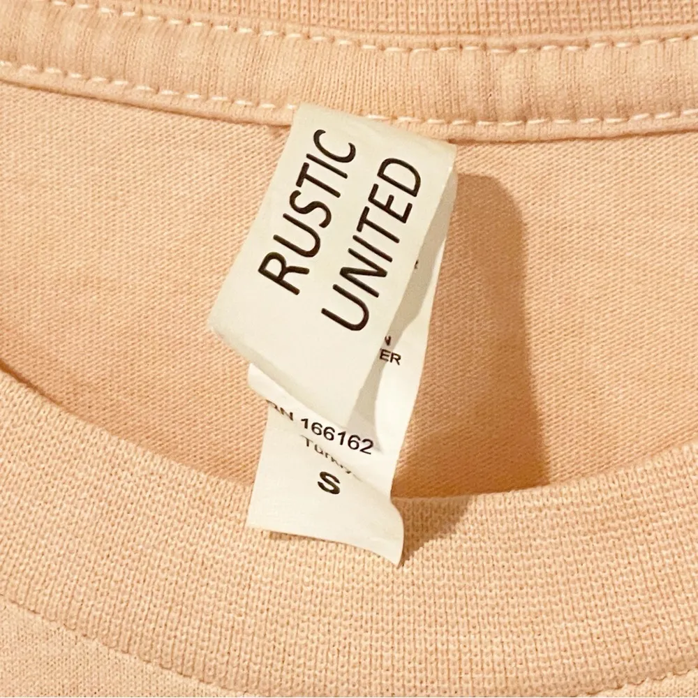 Retro Taylor The Eras Tour Size Small Peach  Tshirt Shirt - Image 3