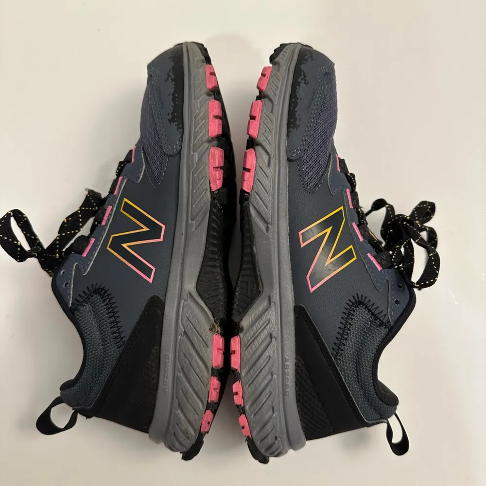 New Balance Women's 510v5 Trail Running Shoe Thunder/Pink Size 7.5 - Image 9