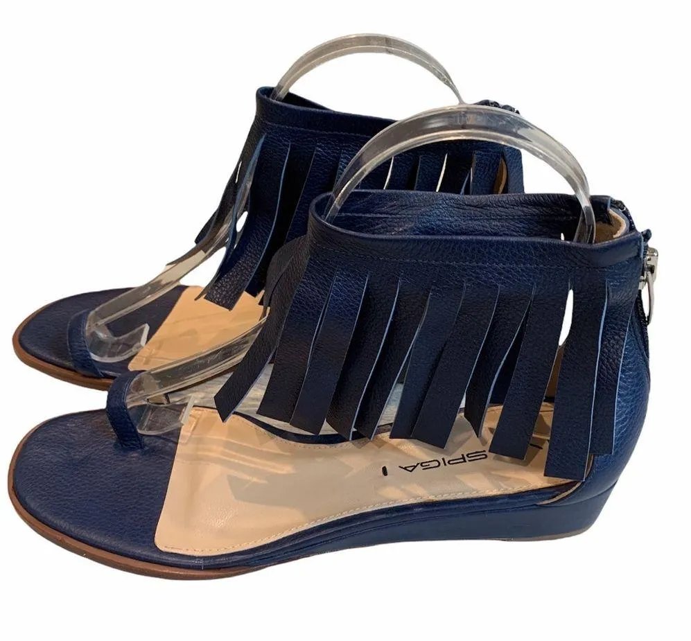 Via Spiga Leather Wrap Toe Wedge Sandal. - Image 5