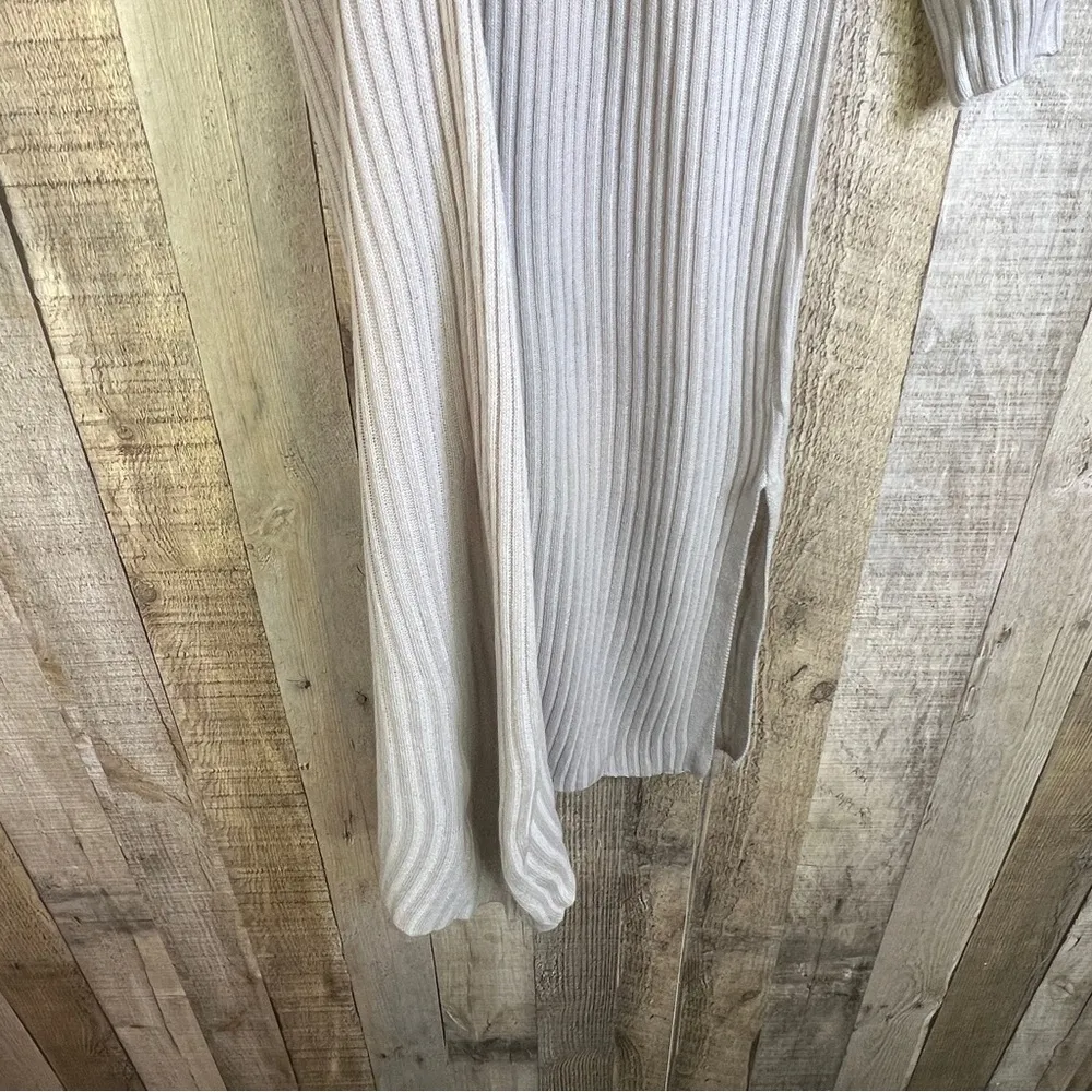 Unbranded Size Medium Ribbed V - Image 9