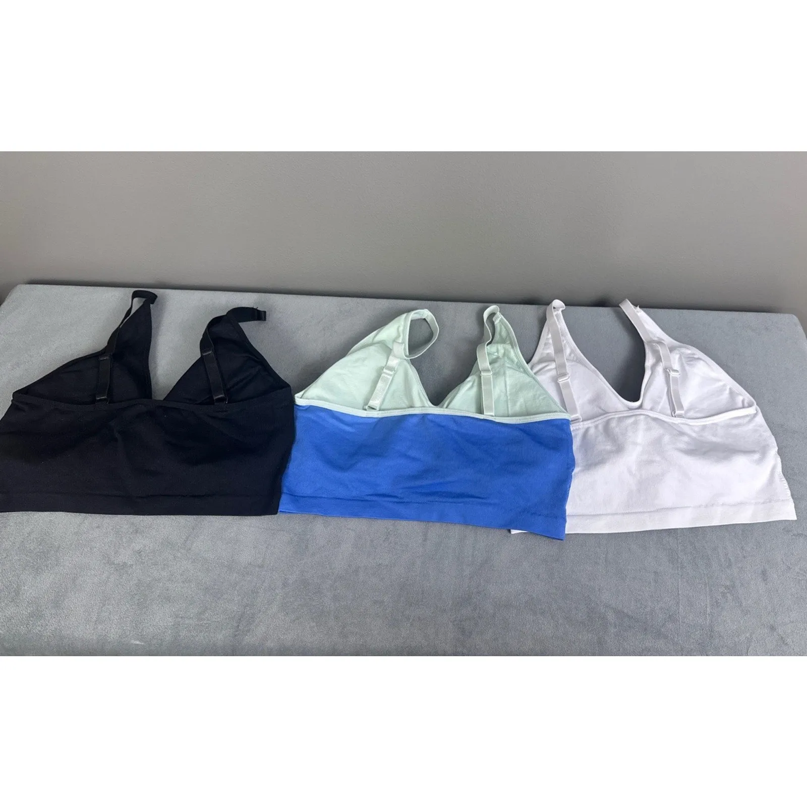 Rhonda Shear Bra Set Lot of 3 Size XL White Black Ahh Seamless Ombre Blue 9220 - Image 4