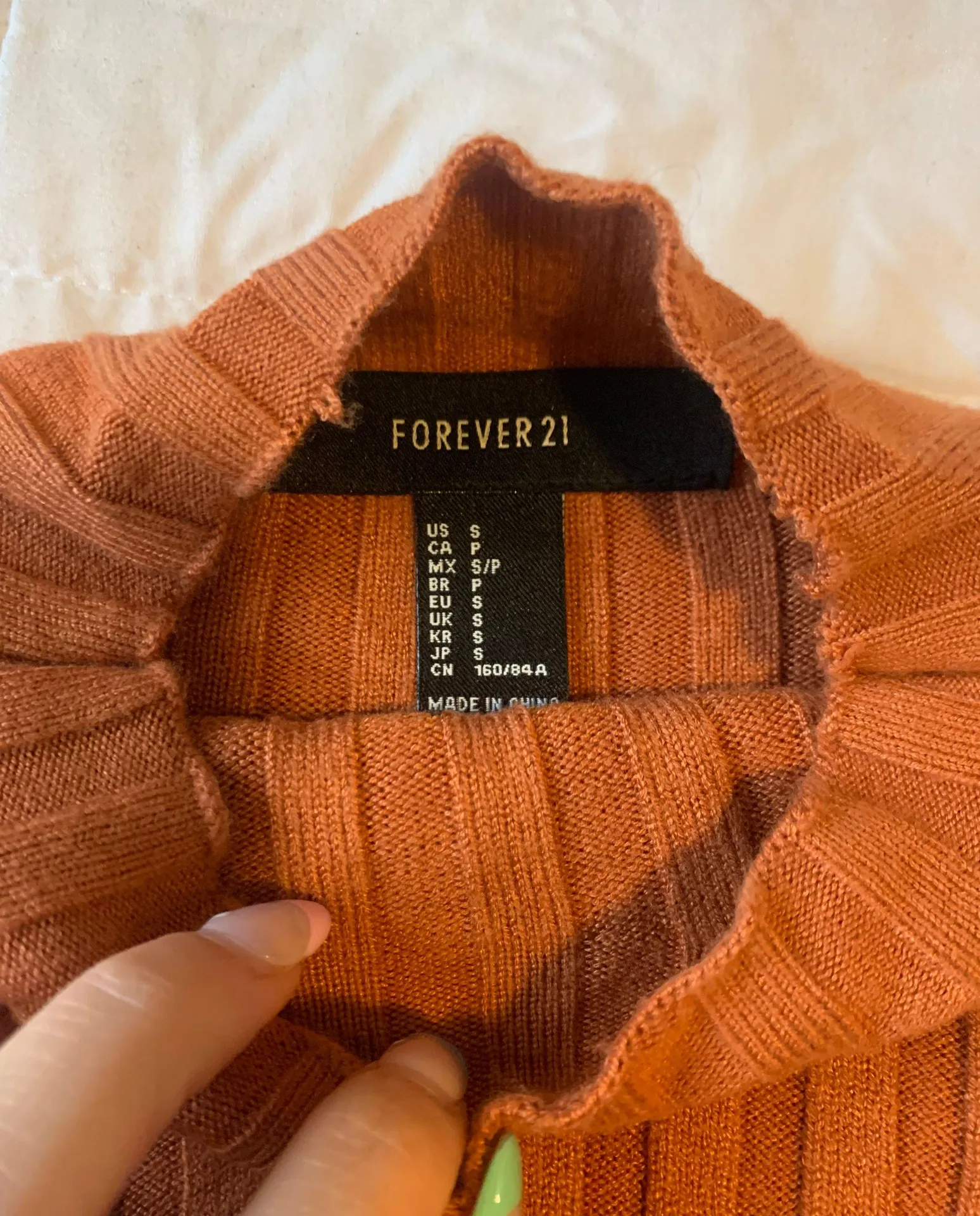 Cropped Sweater - Image 3