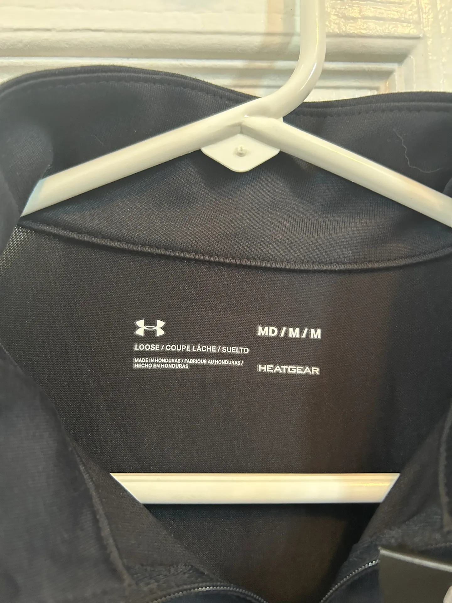 User Armour Black Quarter zip - Image 2