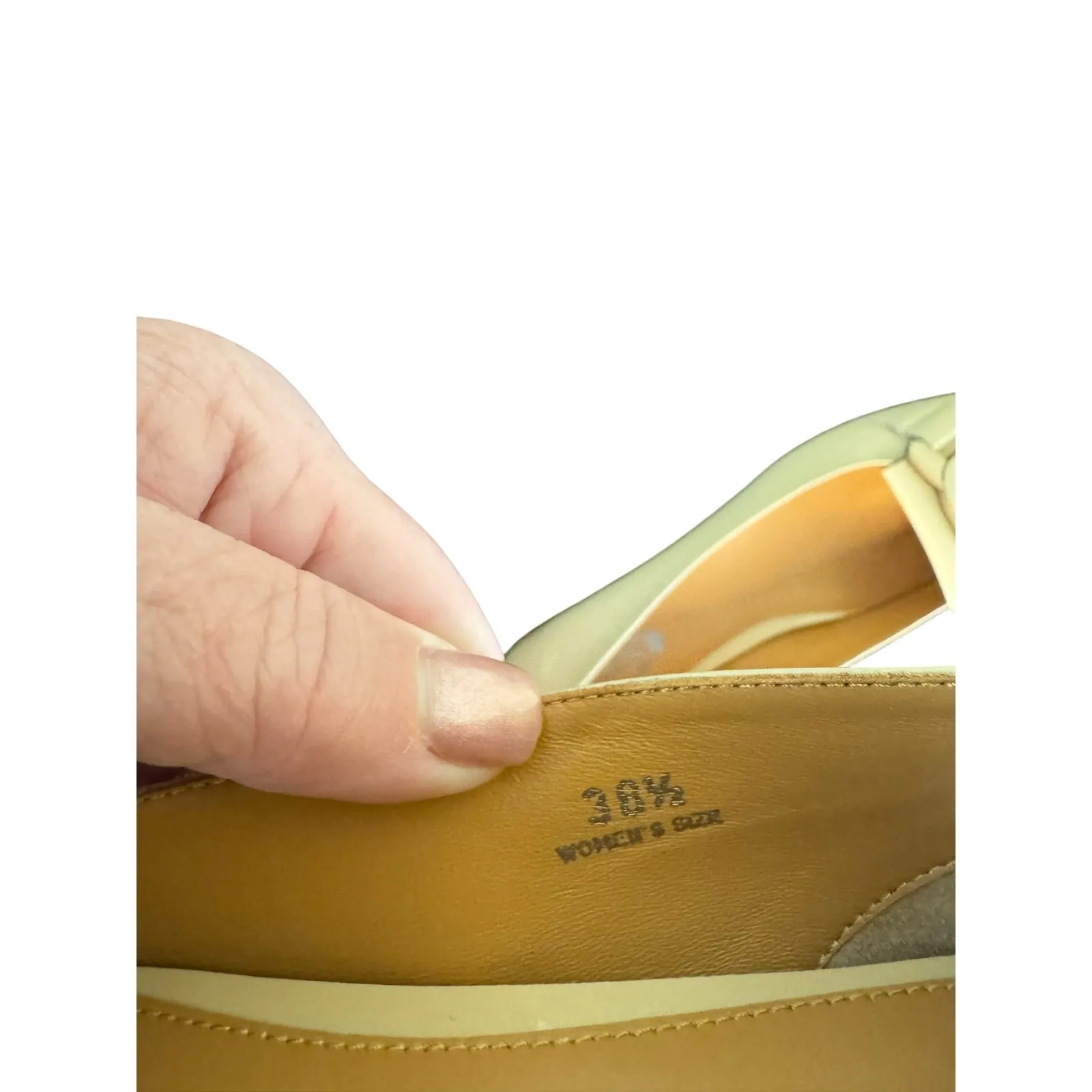 Tod’s NIB Kate Patent Leather Ballet Flats in Natural Size 38.5 - Image 7