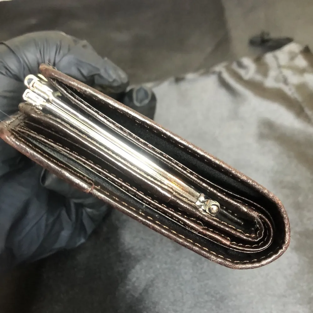 BURBERRY Nova Check Compact Brown Leather and Canvas Kisslock Wallet - Image 6