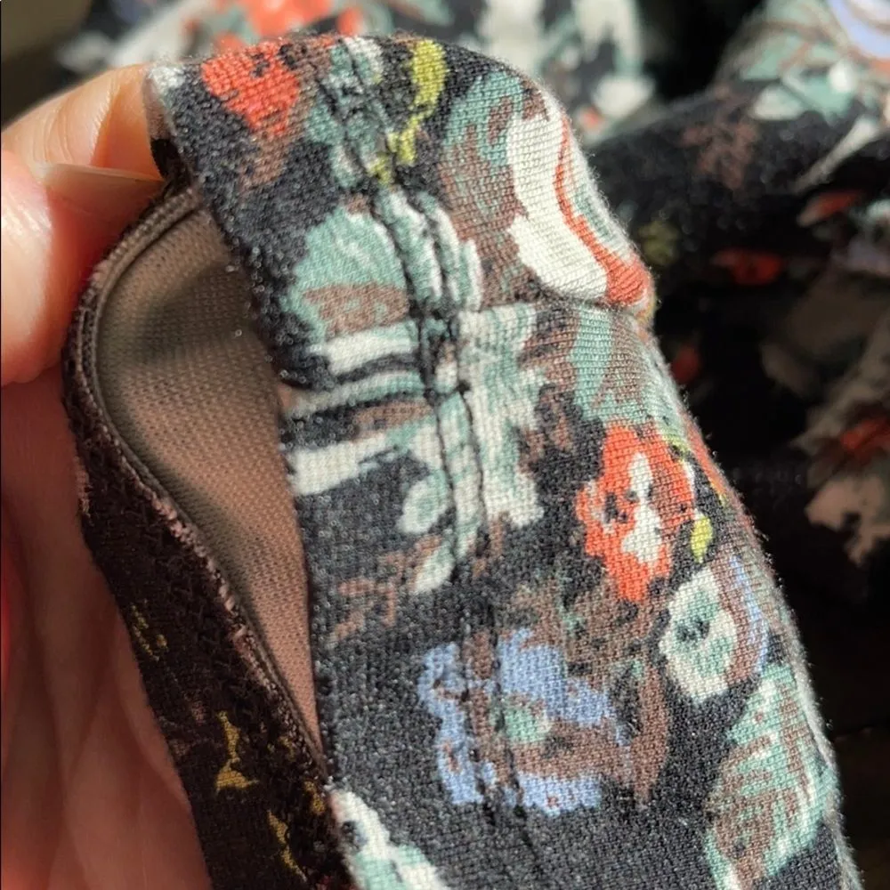 Floral Philosophy Zip-front Floral Blazer/Jacket Medium - Image 15