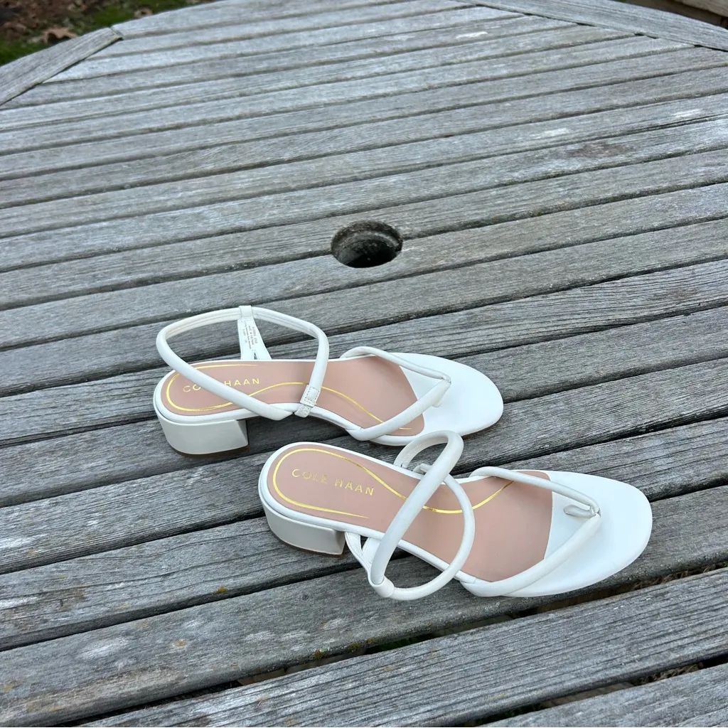 Cole Haan Women's Calli Thong Block Heel Sandal 40 Mm in white size‎ 6.5 - Image 6