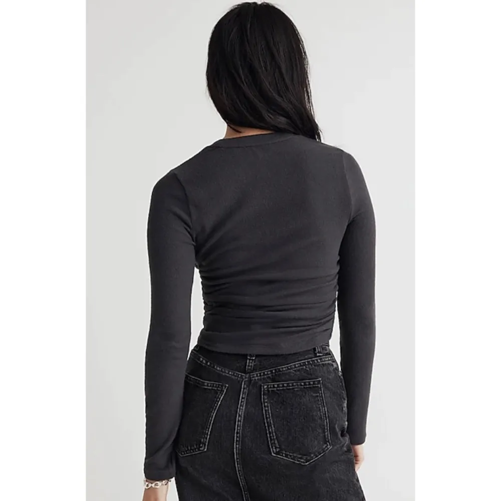 Madewell NWT  Brushed Jersey Ruched Long-Sleeve Tee Black Coal - Image 6