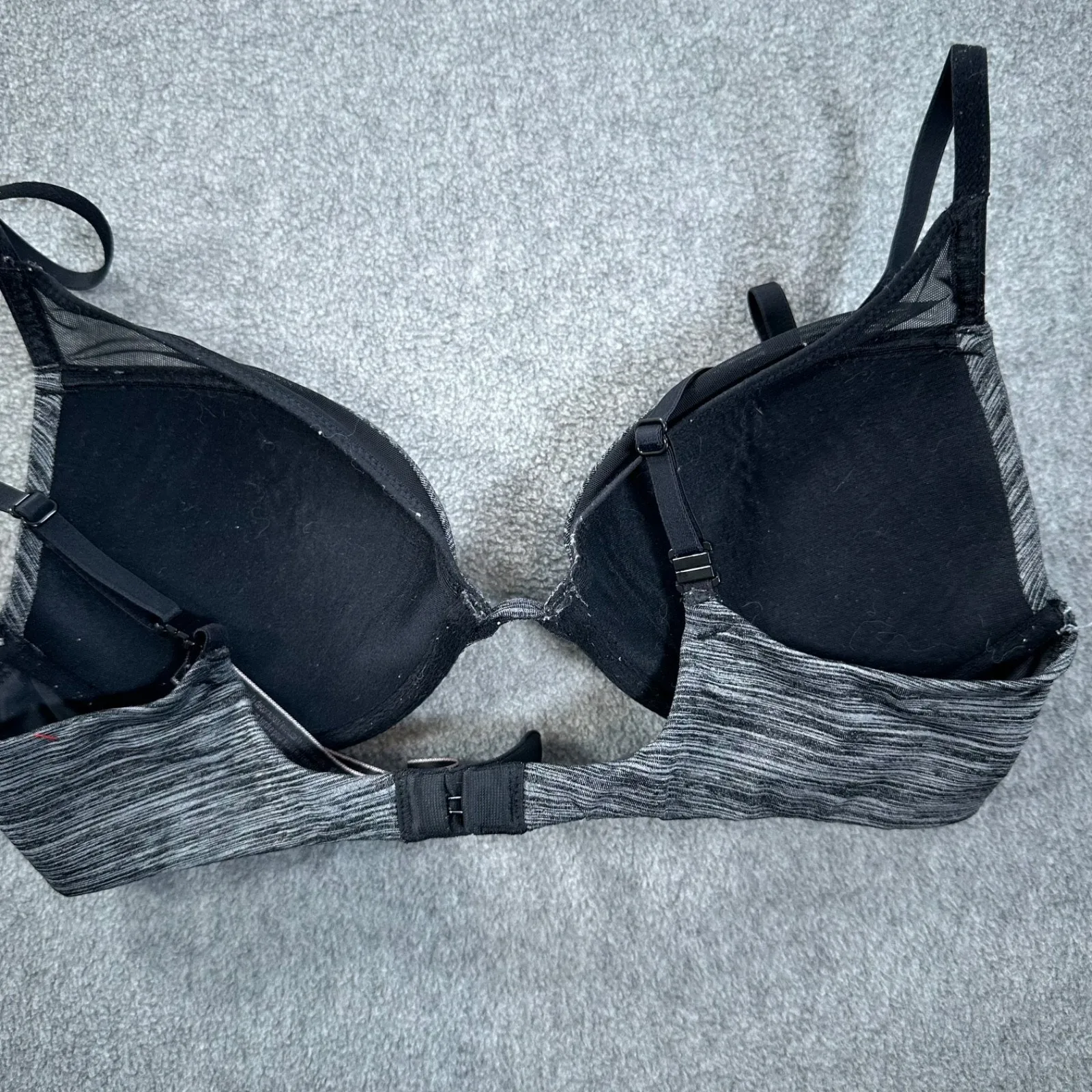 Victoria's Secret Padded Plunge Bra Women's 32B Heather Gray Mesh Cutout - Image 7
