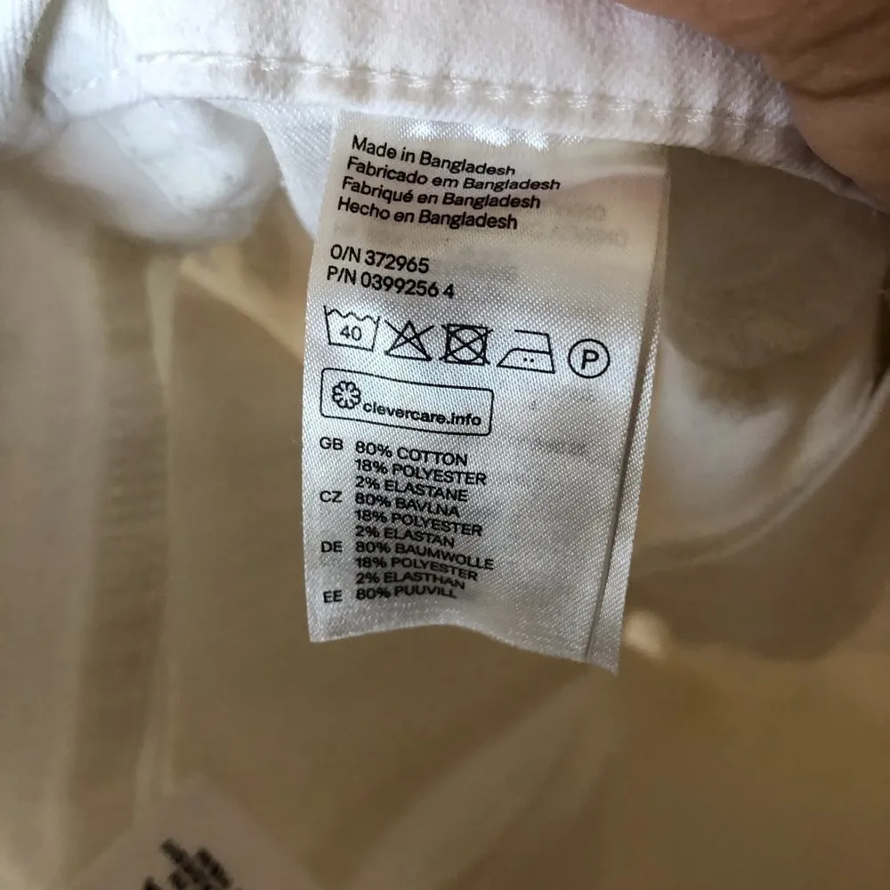 NWT‎ H&M White Skinny Ankle Jeans - Image 7