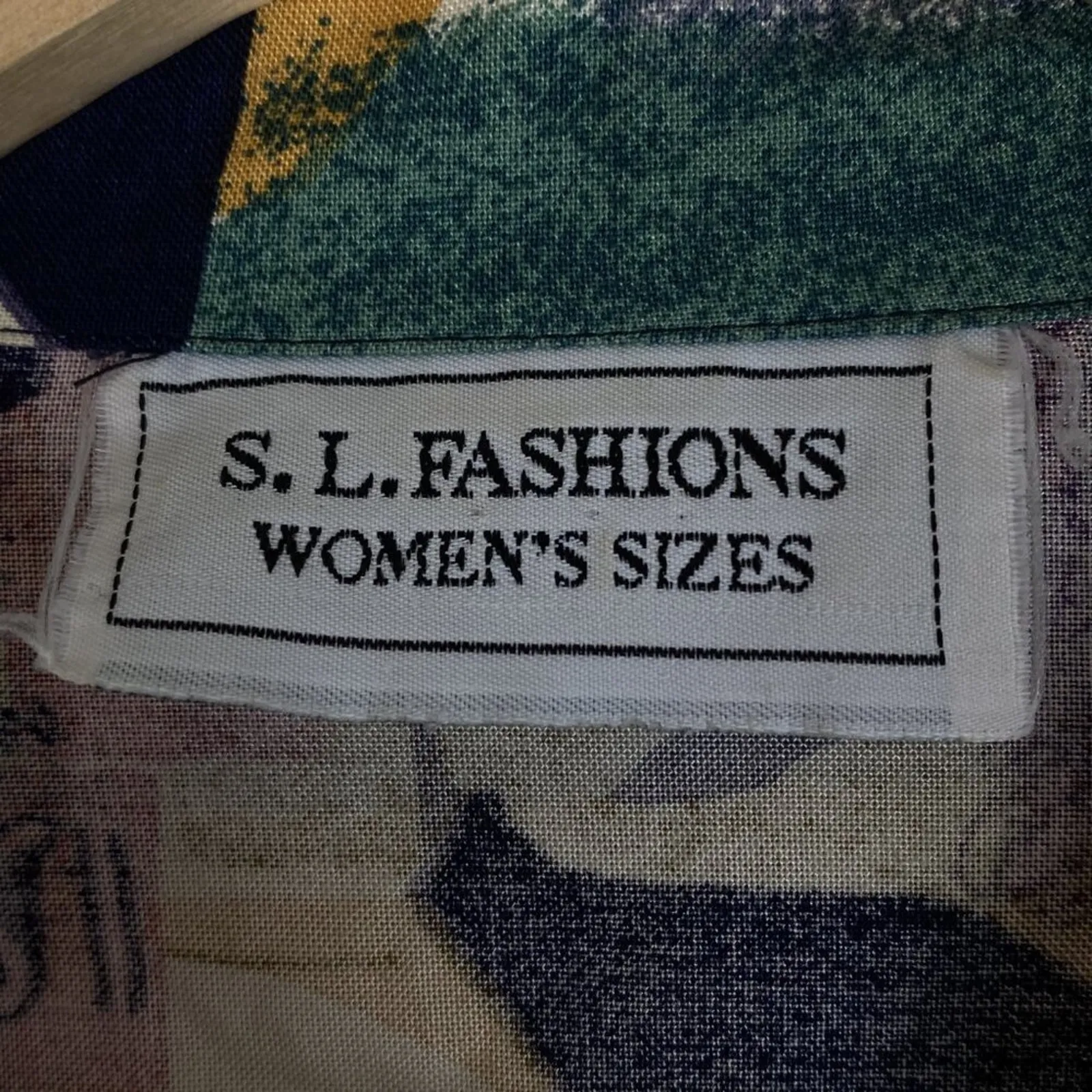 Vintage S.L. Fashions Button Up Blouse Womens 16 Multicolor Abstract Funky Retro Red - Image 7