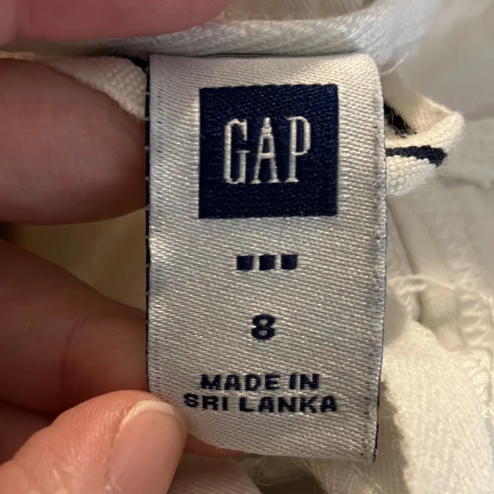 Gap 4” Cotton Shorts, Size 8 - Image 5