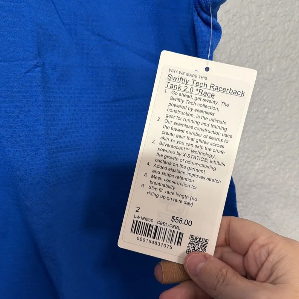 Lululemon Swiftly Tech Racerback Tank Top 2.0 Waist length size 2 cerulean blue - Image 4