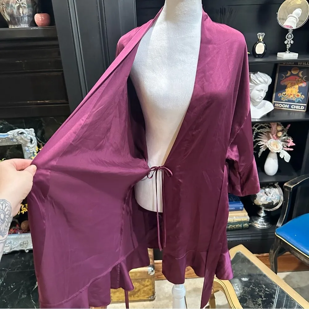 Victoria's Secret Plumb Satin Robe Size M/L - Image 9