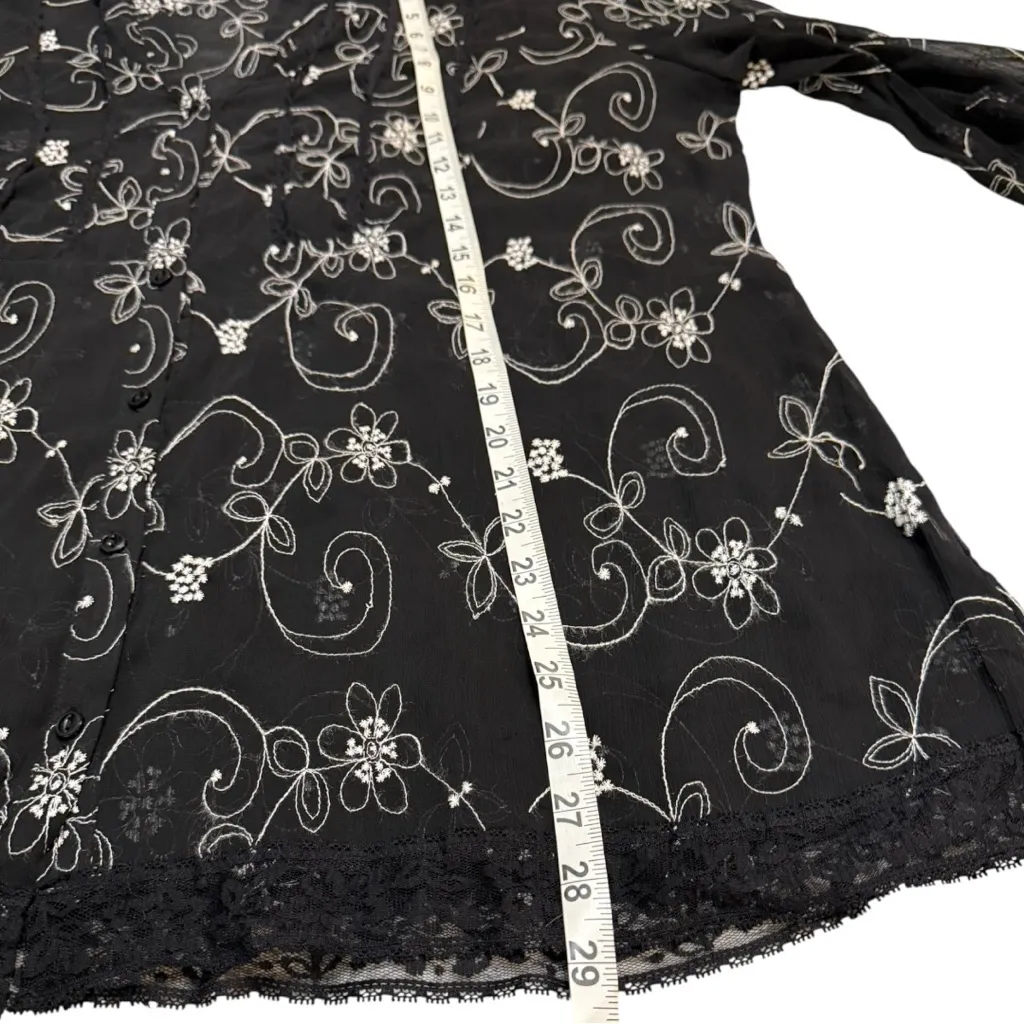 Vintage Black & White Lace Trim Sheer Embroidered Button-Up Blouse - Image 5