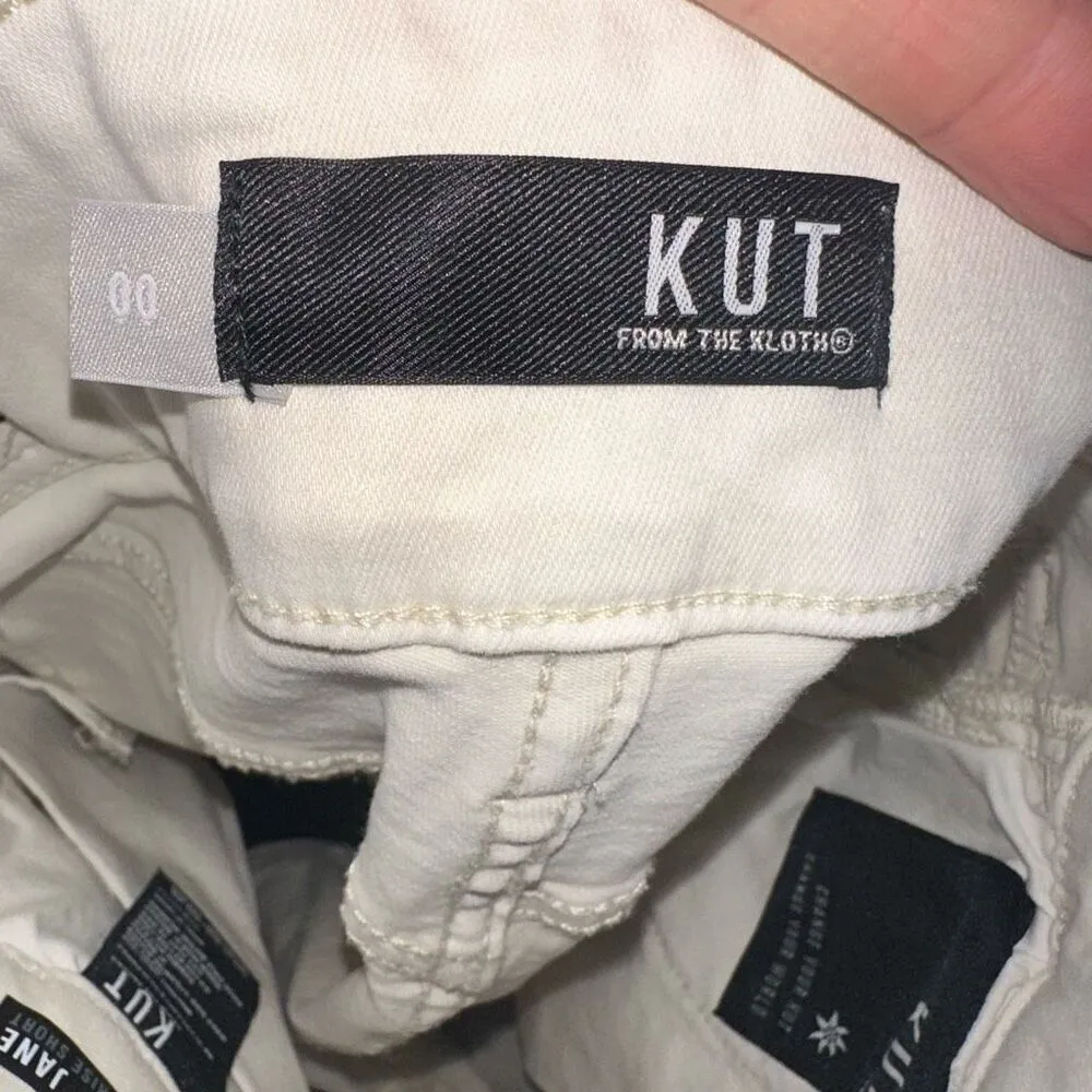 Kut from the Kloth double waistband Jane high rise wedgie shorts - Image 3