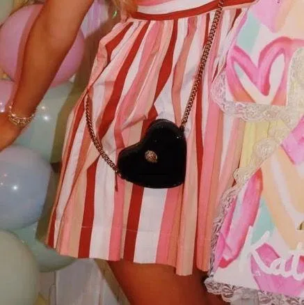 Kurt Geiger London Heart Crossbody - Image 5