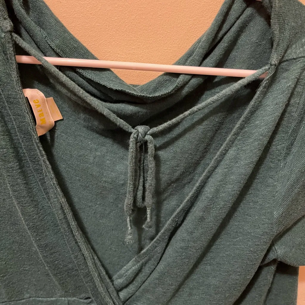 Anthropologie Maeve Tie Back Drape Front Top -‎ Size Medium 100% linen - Image 6