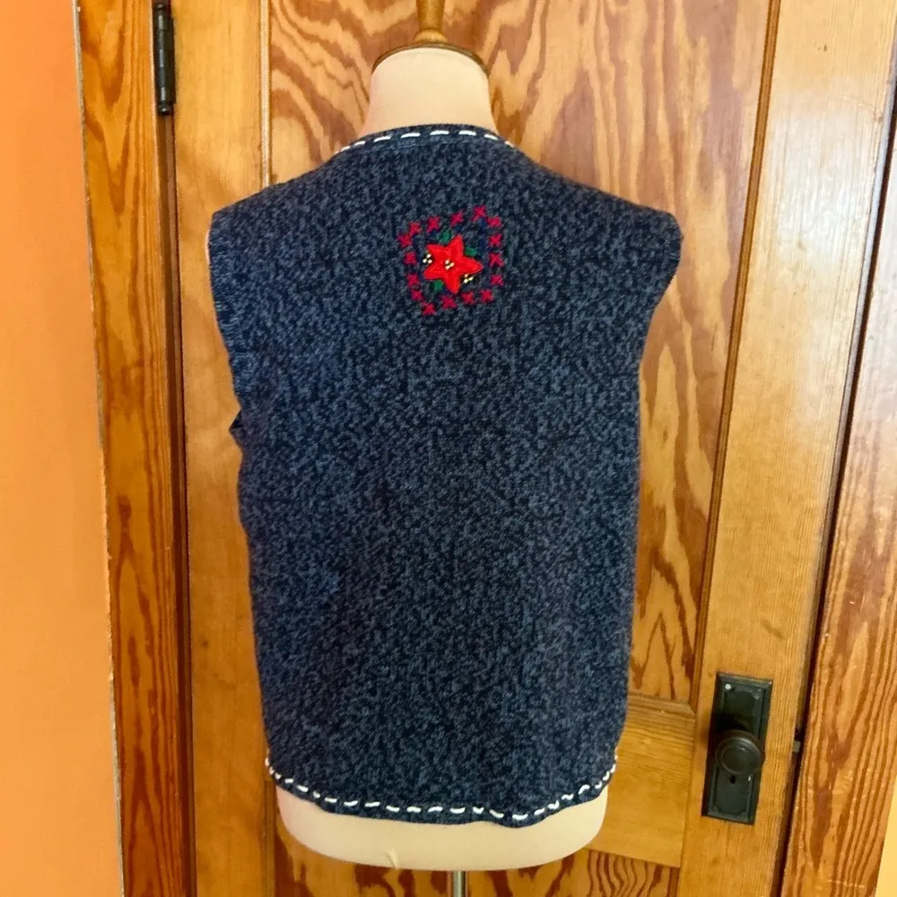 Vintage Y2K Christmas Sweater Vest Size M - Image 11