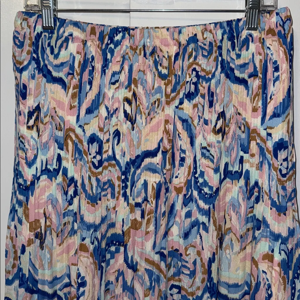 Ninety Clothing Co Pleated Skirt Watercolor Print Pink Blue Women’s Medium M - Image 3