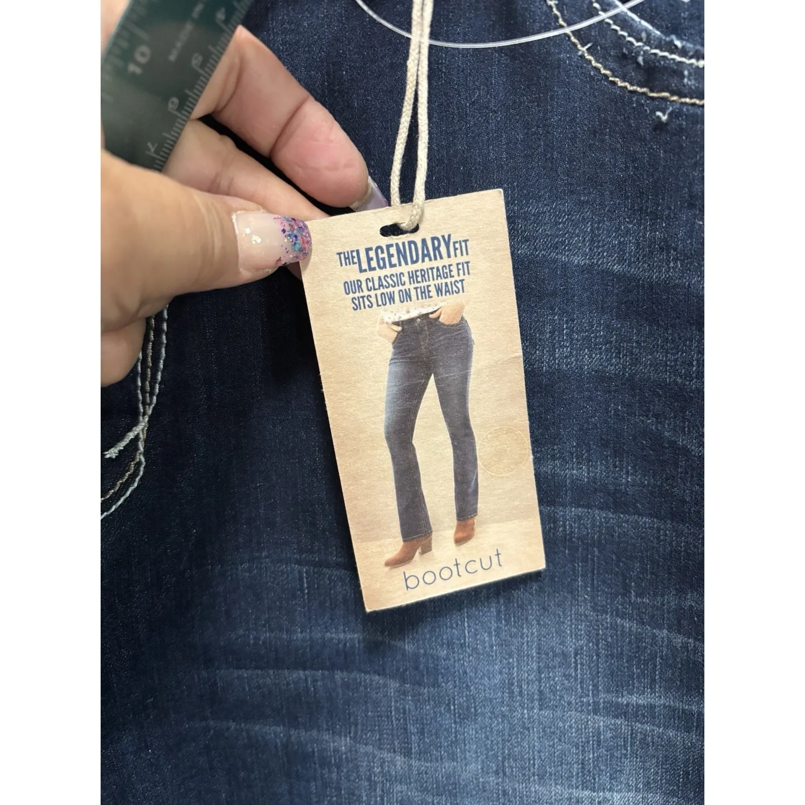 Wallflower Legendary Fit Bootcut High Rise Dark Wash Jeans Size 22 Embroidered Blue - Image 3