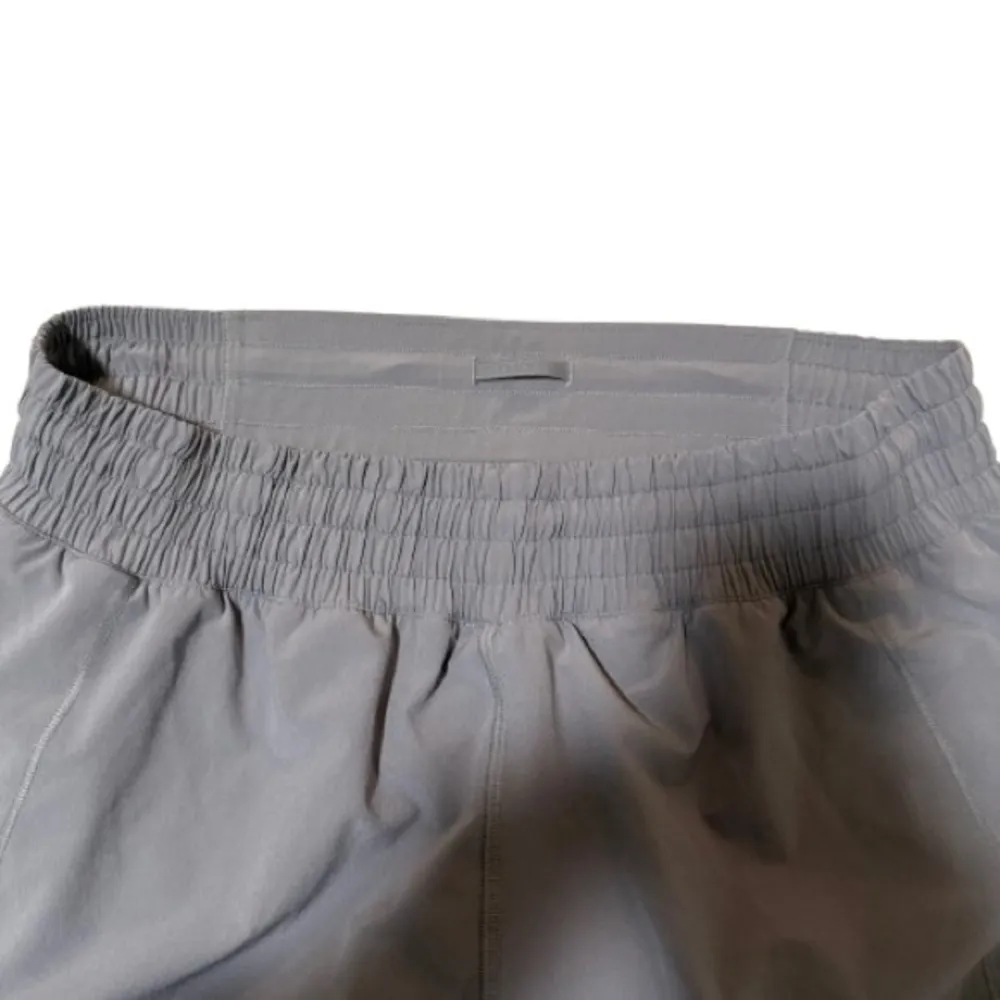 Lululemon Hotty Hot 4” short - Image 4