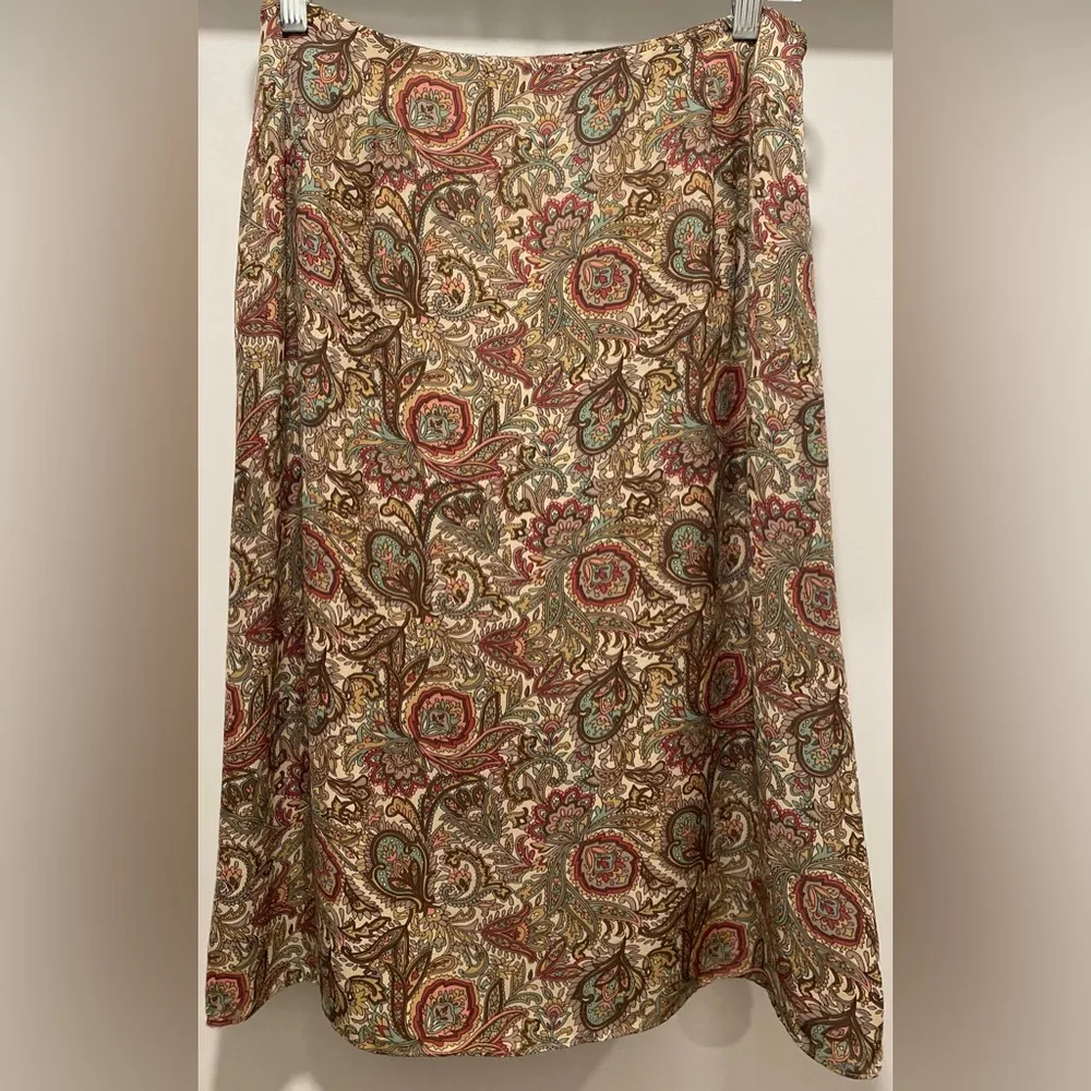 VTG  90s Paisley Patterned Silk Mid-Length Midi Skirt - Size 10 - Image 3